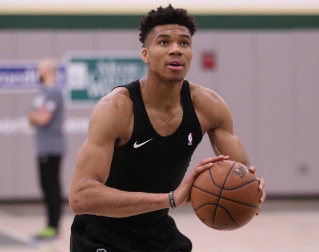 但皇马依然 但皇马依然