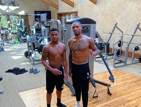 二发提升旋 二发提升旋